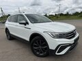 2022 Volkswagen Tiguan Allspace II Рестайлинг, белый - вид 2