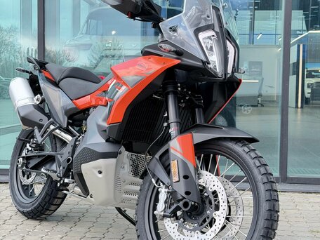 2026 KTM 790 Adventure, чёрный, 1450000 рублей, вид 4