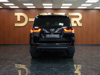 2026 Toyota Land Cruiser 300 Series, чёрный, 12581660 рублей, вид 5