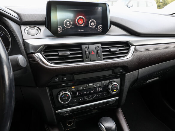 2017 Mazda 6 III (GJ) Рестайлинг, красный, 1998000 рублей - вид 18