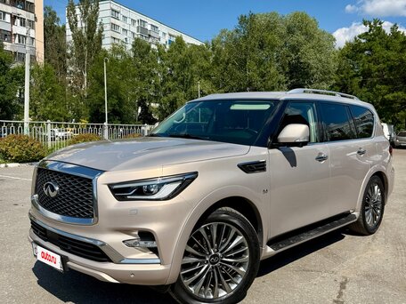 2019 Infiniti QX80 I Рестайлинг 2, бежевый, 4380000 рублей, вид 1