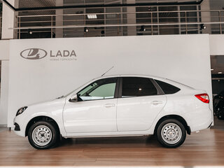 2026 Lada (ВАЗ) Granta Active Cross I Рестайлинг, белый, 1246000 рублей, вид 5