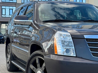 2010 Cadillac Escalade III, серый, 2020000 рублей, вид 1