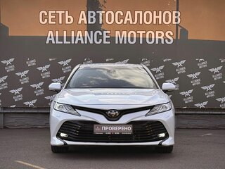 2018 Toyota Camry VIII (XV70), белый, 2395000 рублей, вид 2