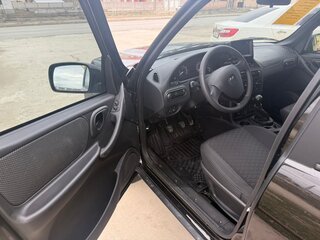 2025 Lada (ВАЗ) Niva Travel I, чёрный, 1400000 рублей, вид 5