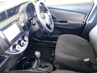 2019 Toyota Vitz III (XP130) Рестайлинг 2, белый, 1000000 рублей, вид 5