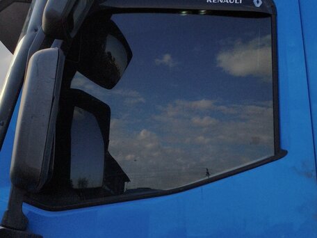 2018 Renault T-Series, синий, 3916375 рублей, вид 5