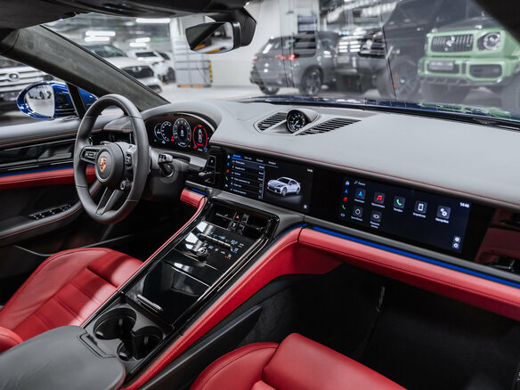 2025 Porsche Panamera GTS III, синий - вид 7
