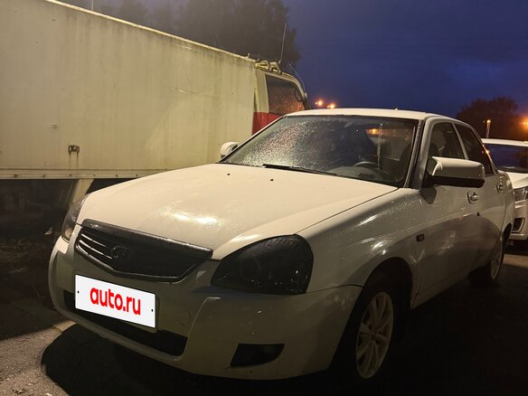 2007 Lada (ВАЗ) Priora I, белый, 220000 рублей