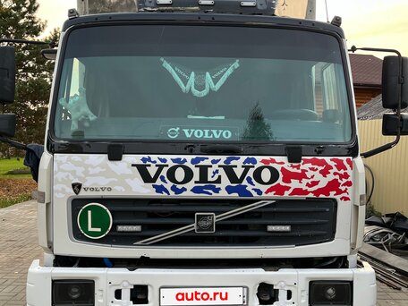 2003 Volvo FL, белый, 1700000 рублей, вид 1