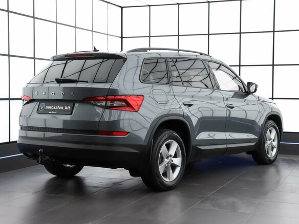 2020 Skoda Kodiaq I, серый, 2075000 рублей - вид 4