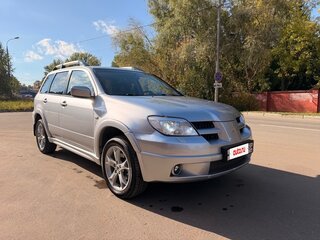 2006 Mitsubishi Outlander I, серебристый, 1500000 рублей, вид 3