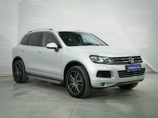 2010 Volkswagen Touareg II, серый, 1980000 рублей, вид 3