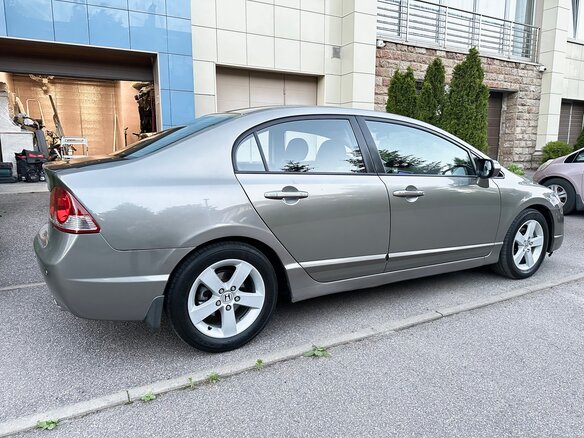 2008 Honda Civic VIII Рестайлинг, серый, 990000 рублей - вид 6