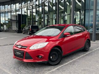 2014 Ford Focus III, красный, 859000 рублей, вид 1