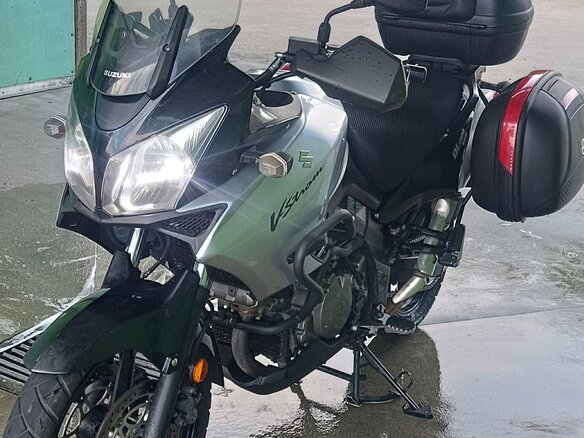 2008 Suzuki V-Strom 1000, серебристый, 480000 рублей - вид 3