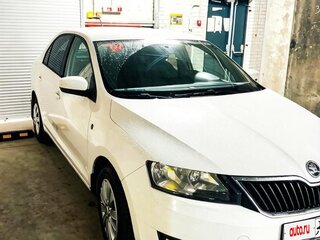 2015 Skoda Rapid I, белый, 990000 рублей, вид 3