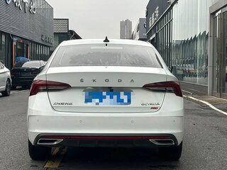 2022 Skoda Octavia IV (A8), белый, 1543333 рублей, вид 5