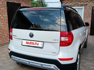 2014 Skoda Yeti I Рестайлинг, белый, 1350000 рублей, вид 3