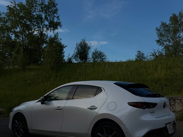 2020 Mazda 3 IV (BP), белый, 1950000 рублей - вид 9