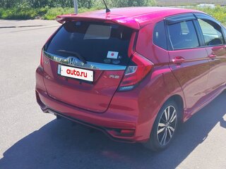 2017 Honda Fit III, красный, 1425000 рублей, вид 5