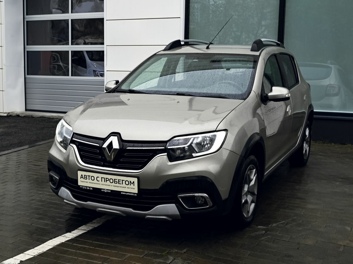 Открыть фотографии: Renault Sandero II Рестайлинг