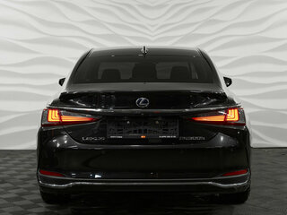 2019 Lexus ES 300h VII, чёрный, 3700000 рублей, вид 5