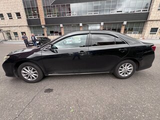 2013 Toyota Camry VII (XV50), чёрный, 1150000 рублей, вид 2