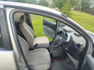 2004 Toyota Passo I (C10), серебристый, 125000 рублей, вид 3