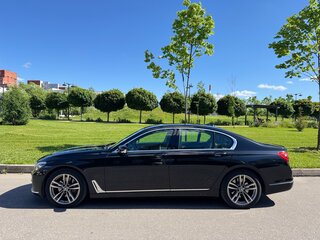 2016 BMW 7 серии 740d xDrive VI (G11/G12), чёрный, 3980000 рублей, вид 1