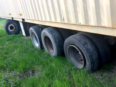 1982 Fruehauf Fruehauf, чёрный, 380000 рублей, вид 1