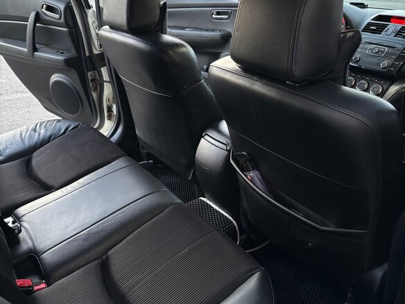 2010 Mazda 6 II (GH) Рестайлинг, белый, 805000 рублей - вид 13