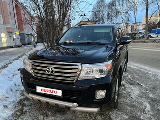 2012 Toyota Land Cruiser 200 Series Рестайлинг 1, чёрный, 4900000 рублей, вид 4