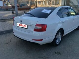 2016 Skoda Octavia III (A7), белый, 1100000 рублей, вид 4