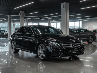 2020 Mercedes-Benz E-Класс 200 V (W213, S213, C238), чёрный, 3990000 рублей, вид 2