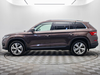 2018 Skoda Kodiaq I, коричневый, 3019500 рублей, вид 2
