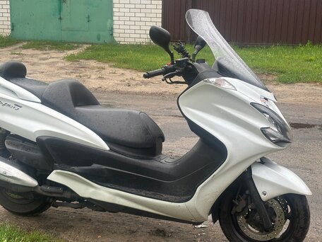 2011 Yamaha Majesty 400, белый, 340000 рублей, вид 1