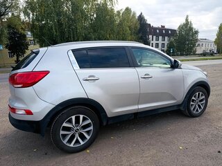2014 Kia Sportage III Рестайлинг, серебристый, 1370000 рублей, вид 2