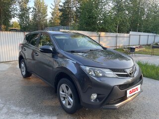 2014 Toyota RAV4 IV (XA40), серый, 1700000 рублей, вид 3