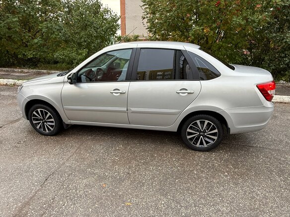 2022 Lada (ВАЗ) Granta I Рестайлинг, серый, 725000 рублей - вид 6