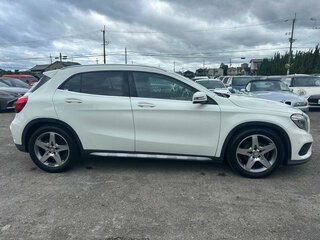 2017 Mercedes-Benz GLA 180 I (X156), белый, 1458000 рублей, вид 4