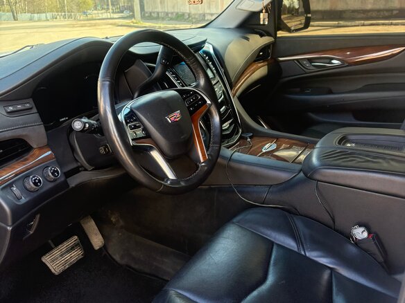 2016 Cadillac Escalade IV, белый, 3200000 рублей - вид 8
