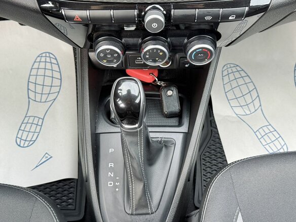 2024 Lada (ВАЗ) Vesta I Рестайлинг (NG), белый - вид 15