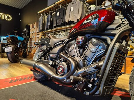 2026 Indian Scout, красный, 2990000 рублей, вид 4