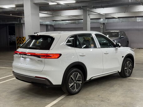 2025 Geely Galaxy Starship 7 135km, белый, 3300000 рублей, вид 4