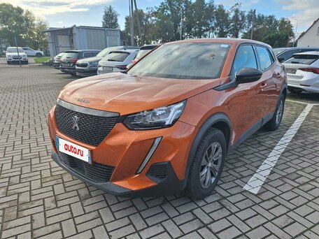 2023 Peugeot 2008 8AT II, оранжевый, 1699000 рублей, вид 3