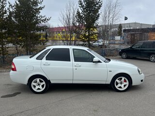 2013 Lada (ВАЗ) Priora I Рестайлинг, белый, 470000 рублей, вид 3