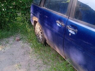 1992 Nissan Prairie II (M11), синий, 70000 рублей, вид 3