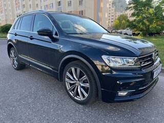 2019 Volkswagen Tiguan II, чёрный, 2150000 рублей, вид 3