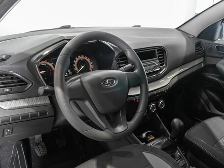 2024 Lada (ВАЗ) Vesta I Рестайлинг (NG), белый, 985658 рублей, вид 5